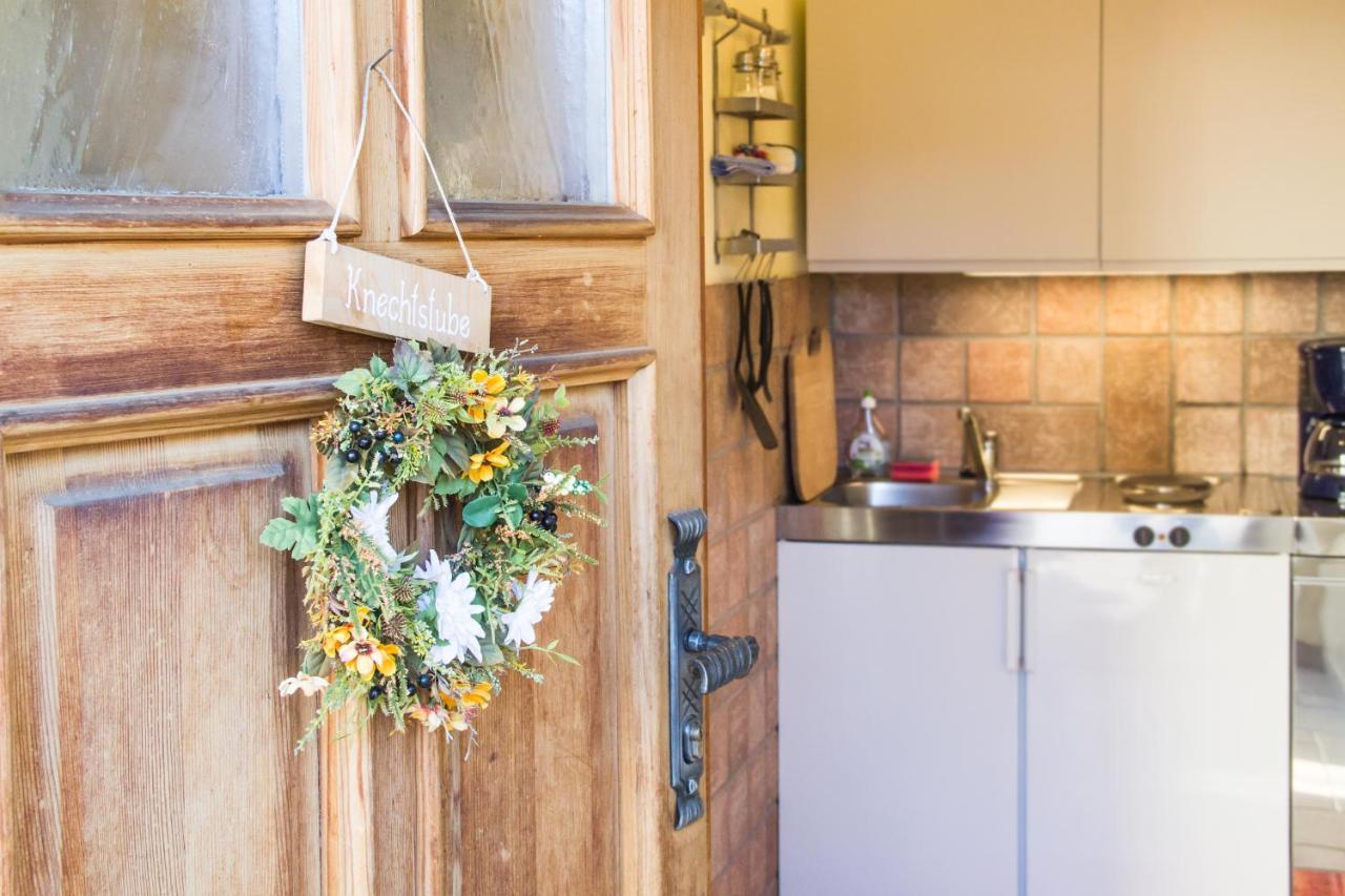Schlossgut Gundersdorf Farm stay *